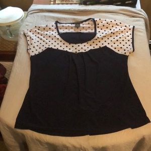 Women’s top short sleeve size M